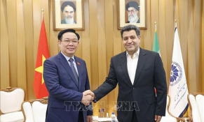 Chủ tịch Quốc hội dự Diễn đàn chính sách, pháp luật thúc đẩy hợp tác kinh tế, thương mại, đầu tư Việt Nam-Iran