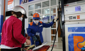 Thủ tướng yêu cầu nghiên cứu đề xuất giải pháp điều hành xăng dầu