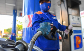 Từ năm 2024, tiếp tục giữ mức giảm 50% thuế bảo vệ môi trường với xăng, dầu