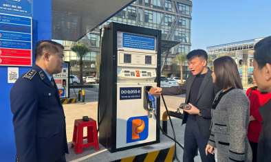 Tăng kiểm soát kinh doanh xăng dầu trước rủi ro nguồn cung