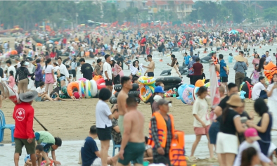 Thanh Hóa đón 1,72 triệu lượt khách trong hai kỳ nghỉ lễ, thu hơn 4,3 nghìn tỷ đồng