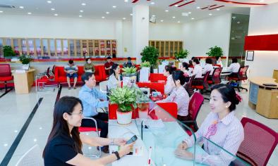 Nắn dòng vốn ưu đãi vào các trụ cột kinh tế mới