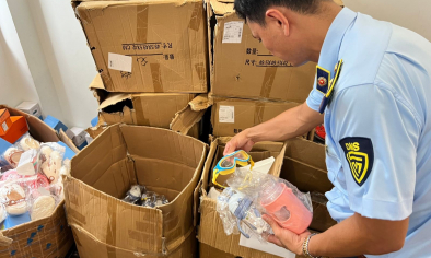 TP. HCM: Tạm giữ gần 3.500 sản phẩm đồ chơi trẻ em không rõ nguồn gốc