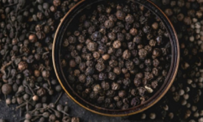 Giá tiêu giảm theo mùa vụ, xuất khẩu vẫn tăng trưởng mạnh