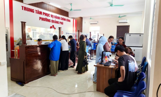 Giảm gánh nặng thủ tục hành chính bằng công nghệ và dữ liệu liên thông